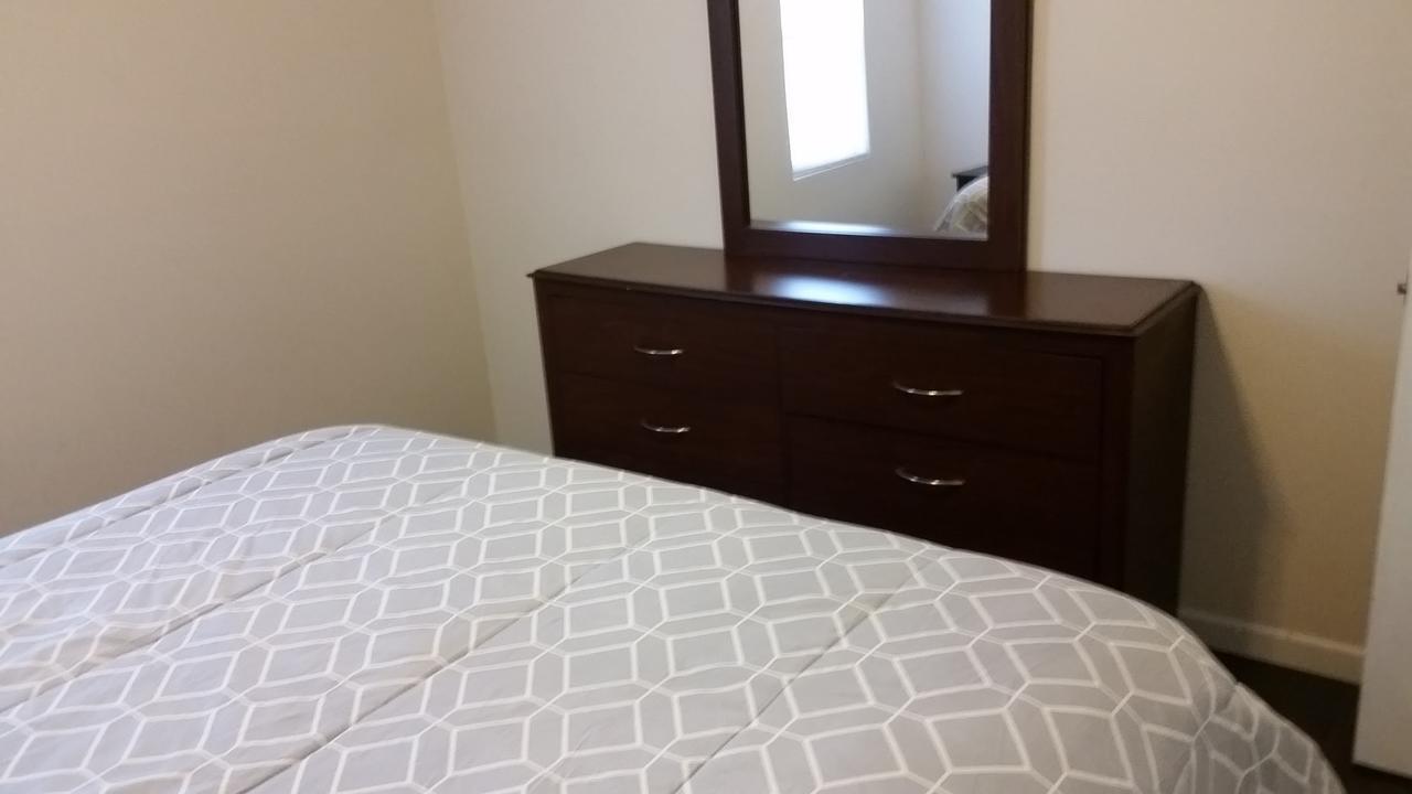 Апартаменты 1551 Sturm Ave Индианаполис Экстерьер фото